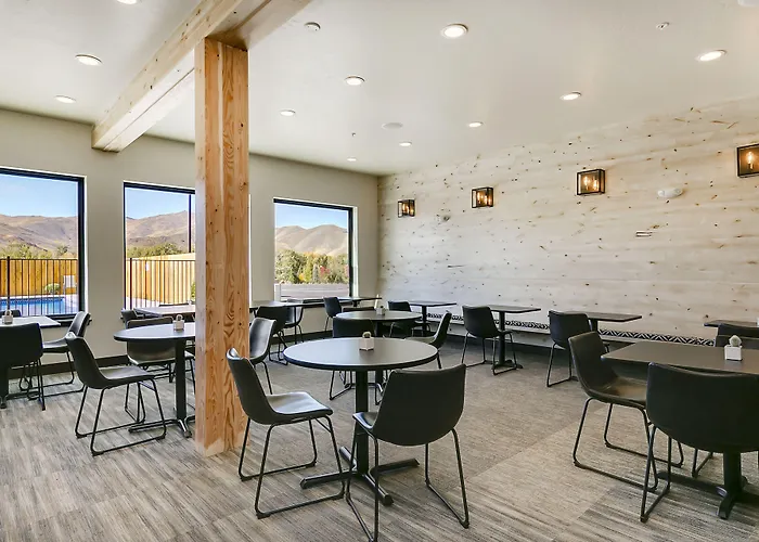 Silver Creek Hotel